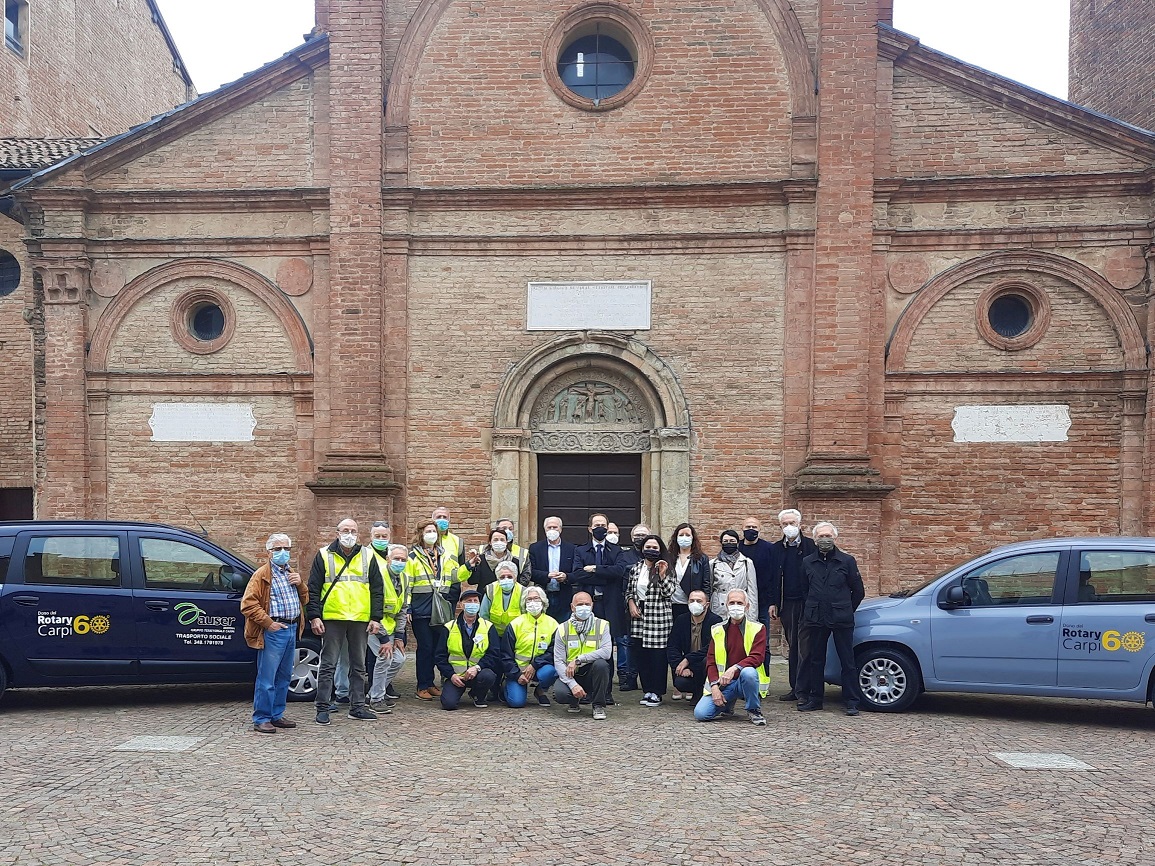 Il Rotary Club dona due auto ad Auser e a Sopra le righe-Dentro l’autismo