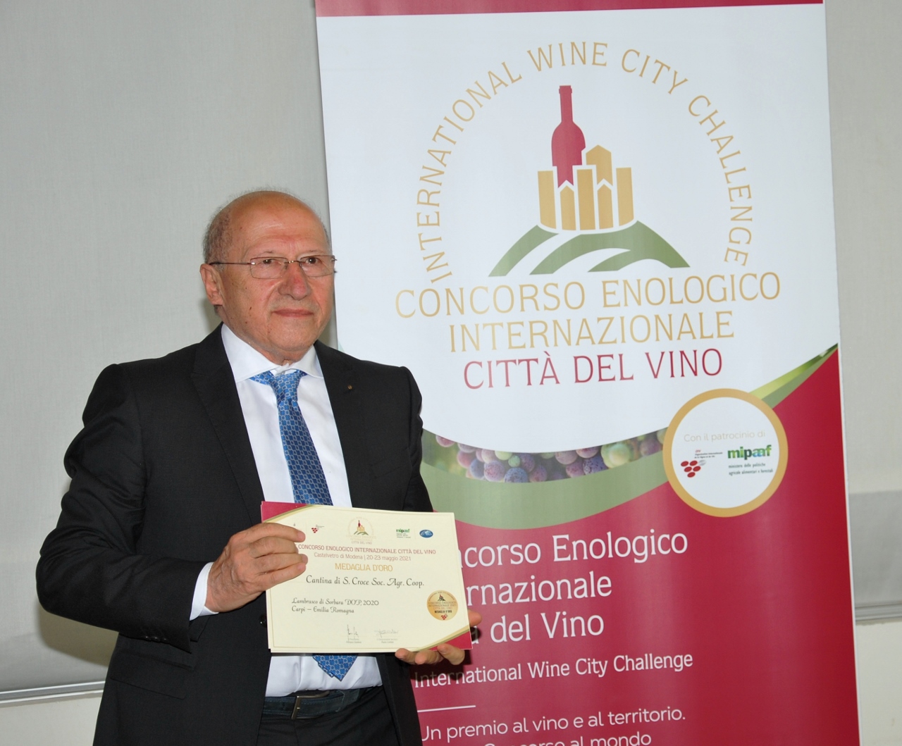 Cantina Santa Croce fa il “pieno” di medaglie in Italia e all’estero