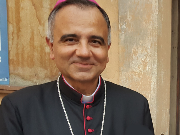 Il vescovo Erio Castellucci interviene sul tema della denatalità