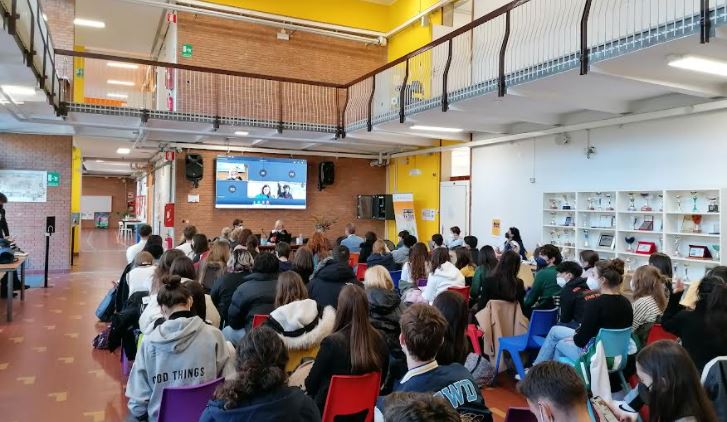 Liceo Fanti teatro del progetto Looking 4ward