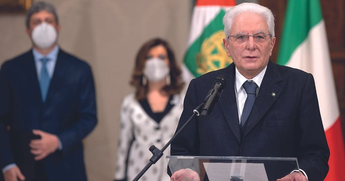 Grazie Presidente! La disponibilità di Mattarella e la crisi dei partiti