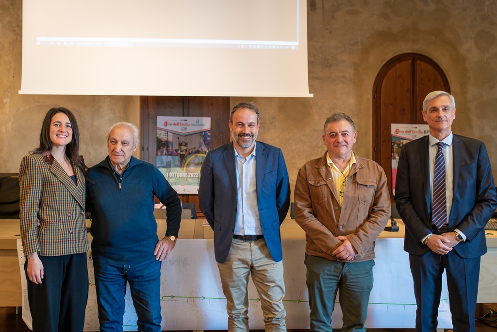 Il Giro d’Emilia parte da Carpi di nuovo capitale delle due ruote