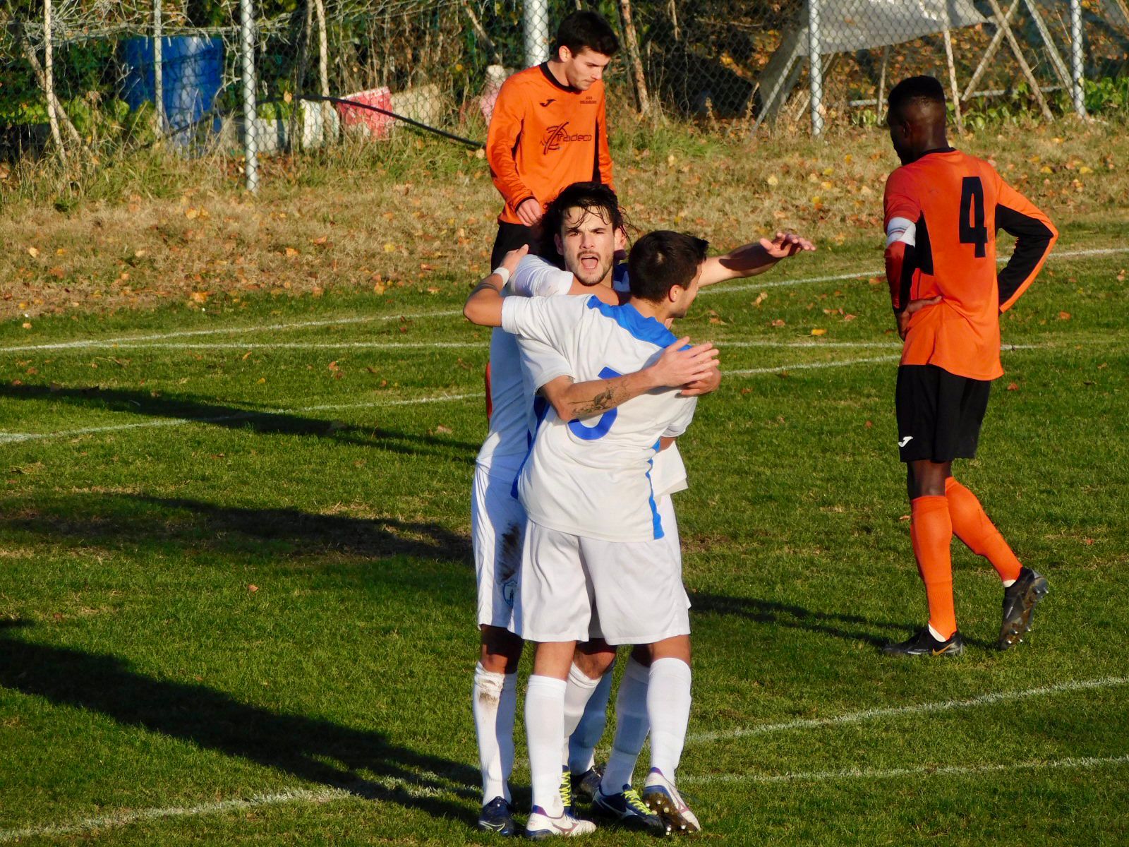 Calcio, per lo United i tre punti arrivano allo scadere