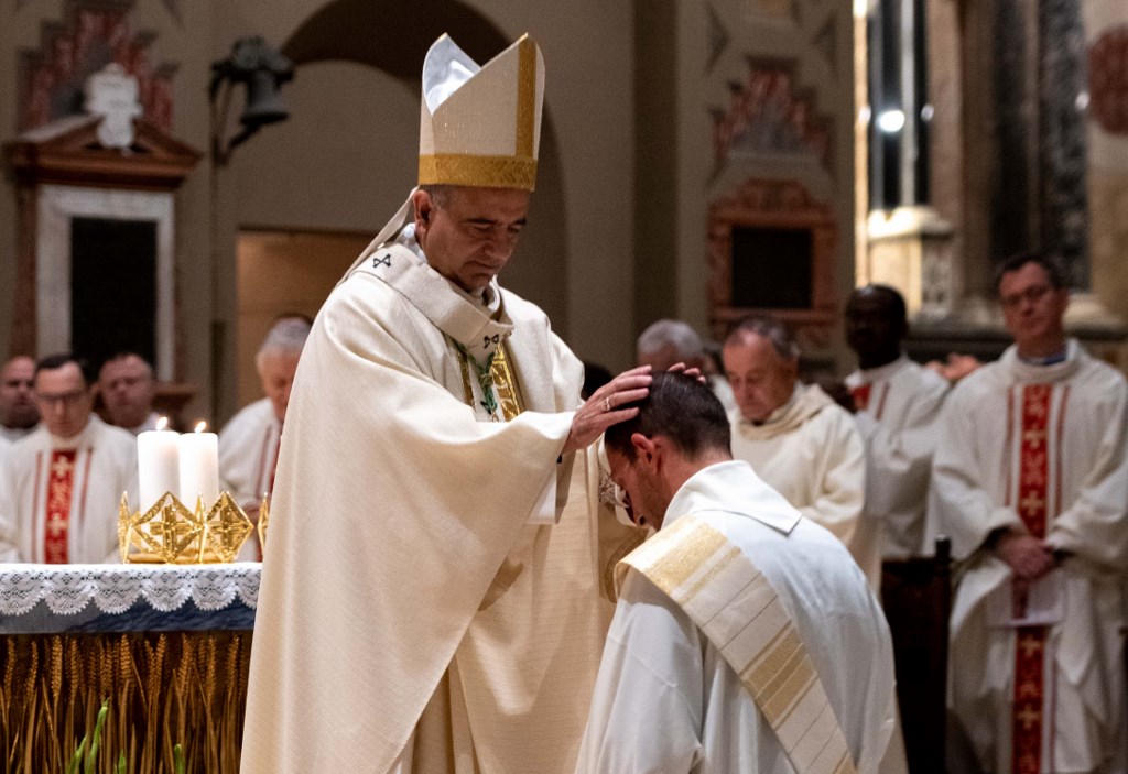 Francesco Cavazzuti ordinato sacerdote: omelia del vescovo Castellucci