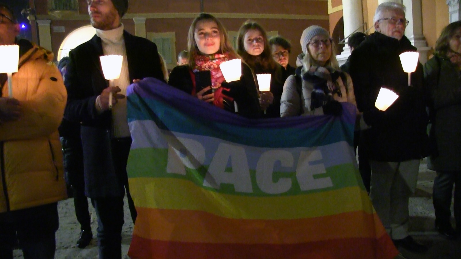 Speciale Ucraina. A Carpi la fiaccolata per la pace