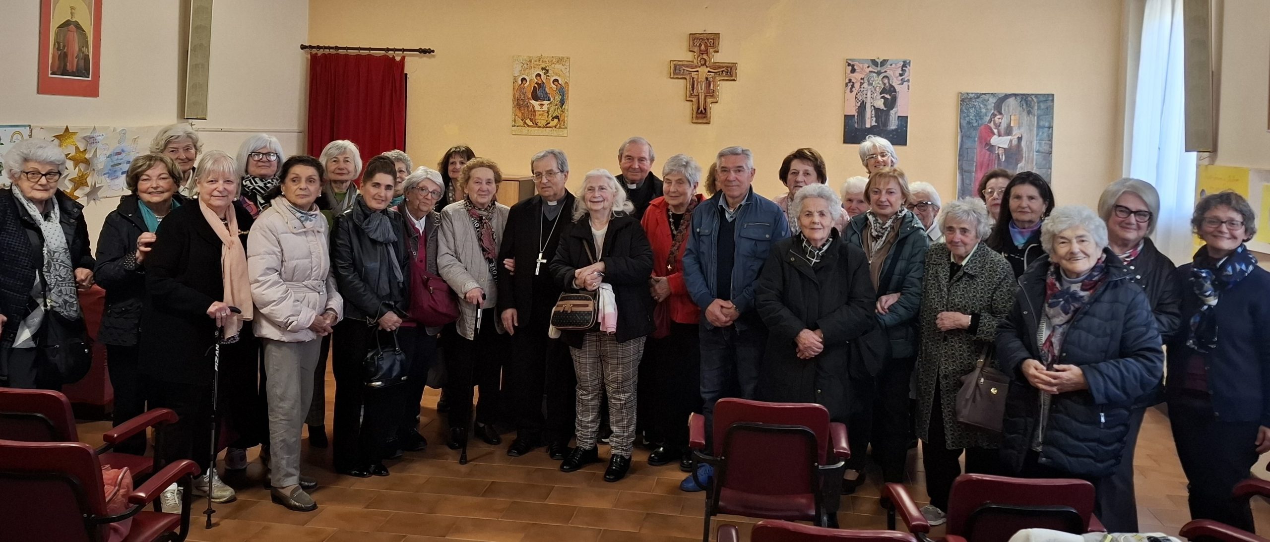 Monsignor Douglas Regattieri ospite a Mirandola