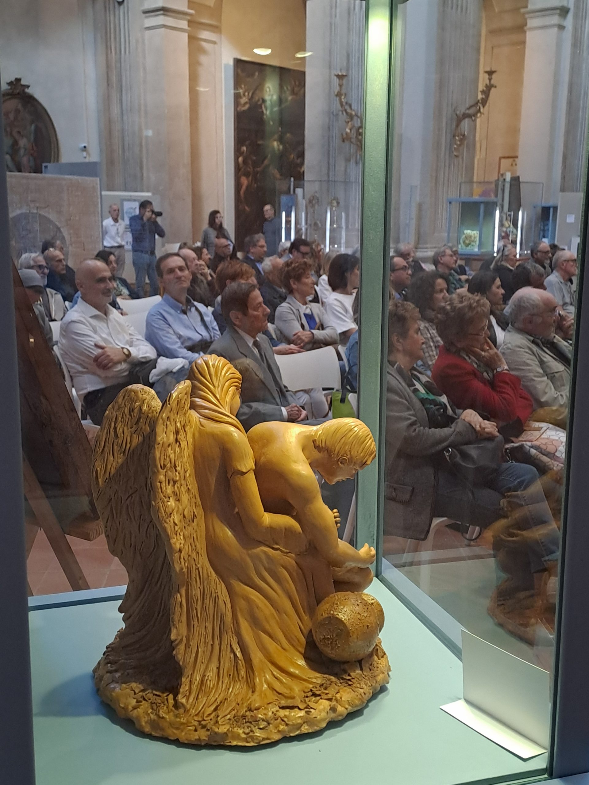Cultura. Inaugurata la mostra “Pellegrini di speranza”