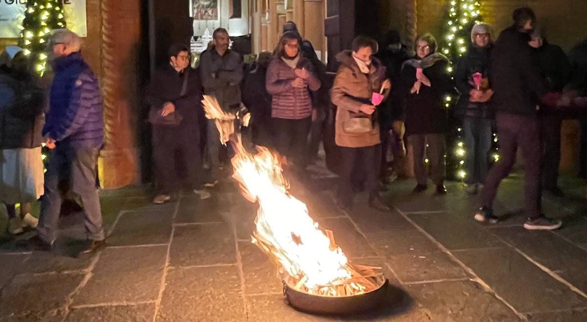 Mirandola, Veglia per la pace con le parrocchie della zona pastorale
