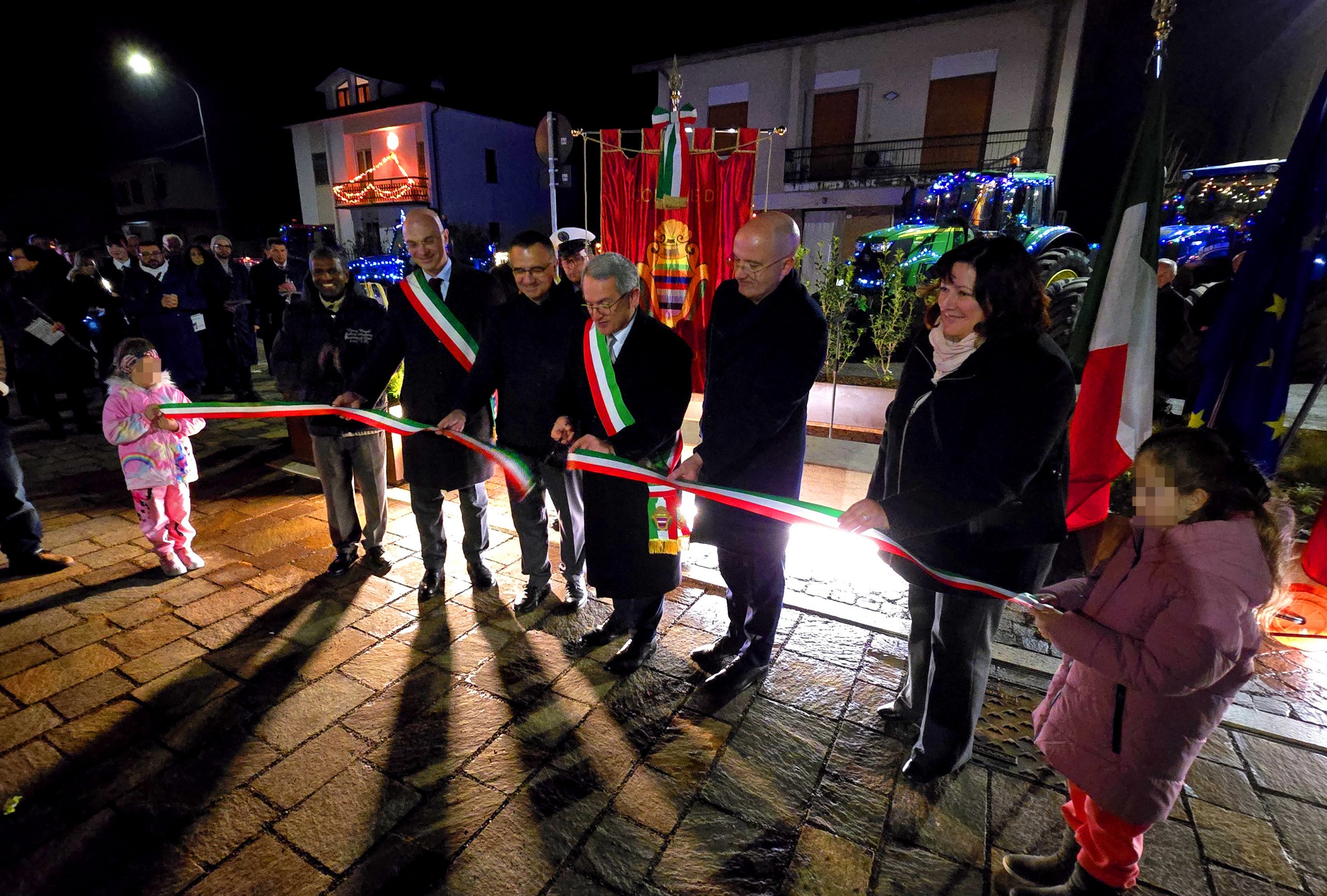 Novi. La nuova piazza per la frazione di Sant’Antonio in Mercadello Novi. La nuova piazza per la frazione di Sant’Antonio in Mercadello